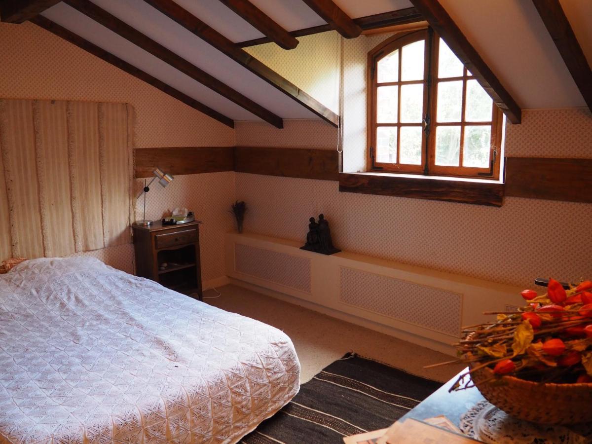 La grange Bed & Breakfast Alluyes Bagian luar foto